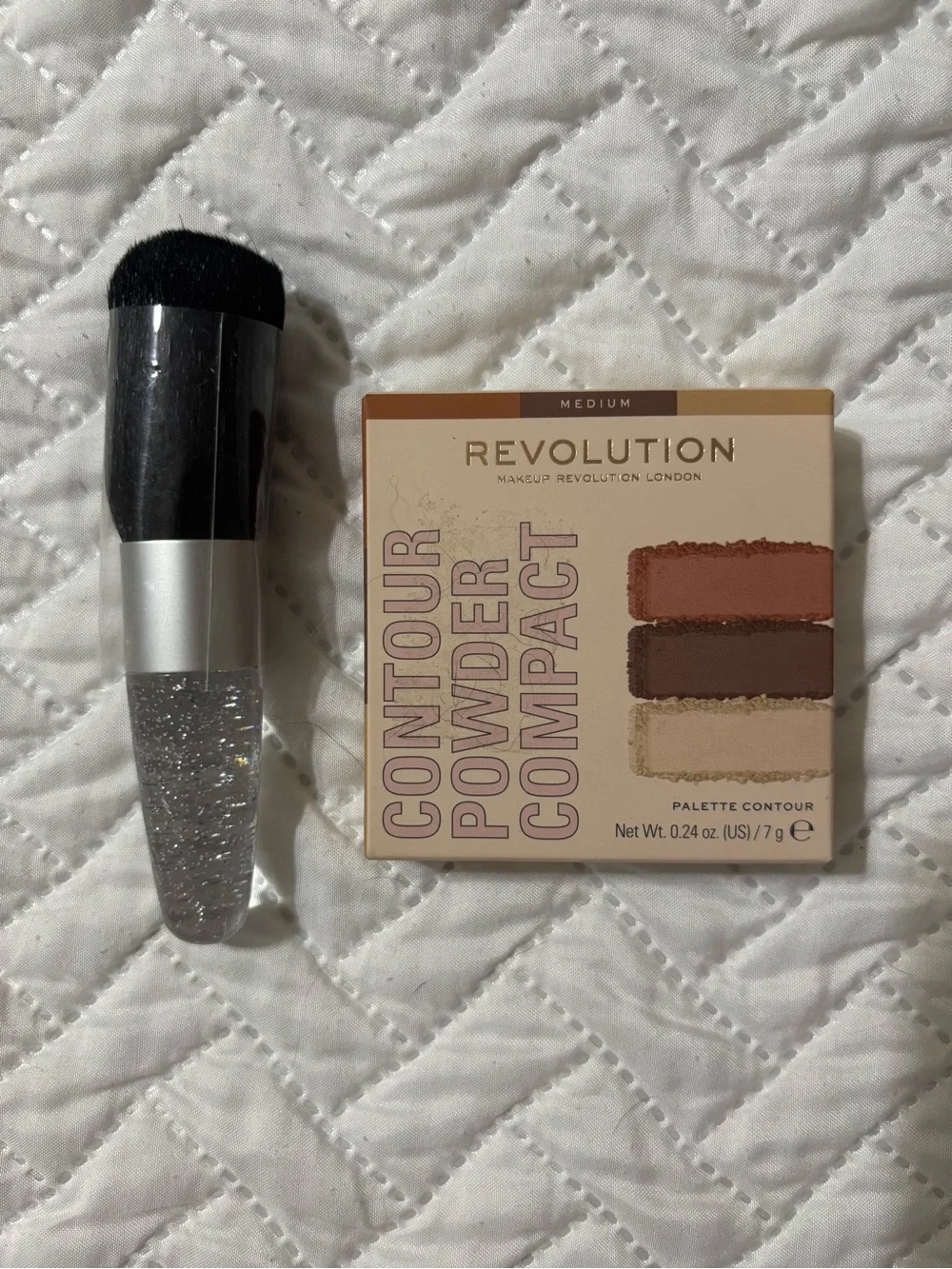 Revolution Contour Powder Compact - Medium Brown, Tan, Cream Shades
